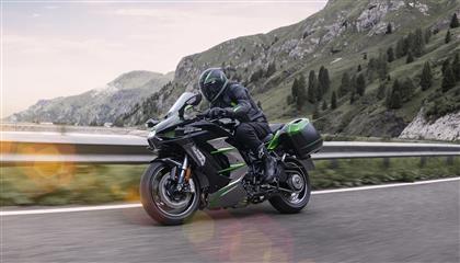 Ninja H2 SX und Ninja H2 SX SE jetzt inklusive Tourer-Kit*